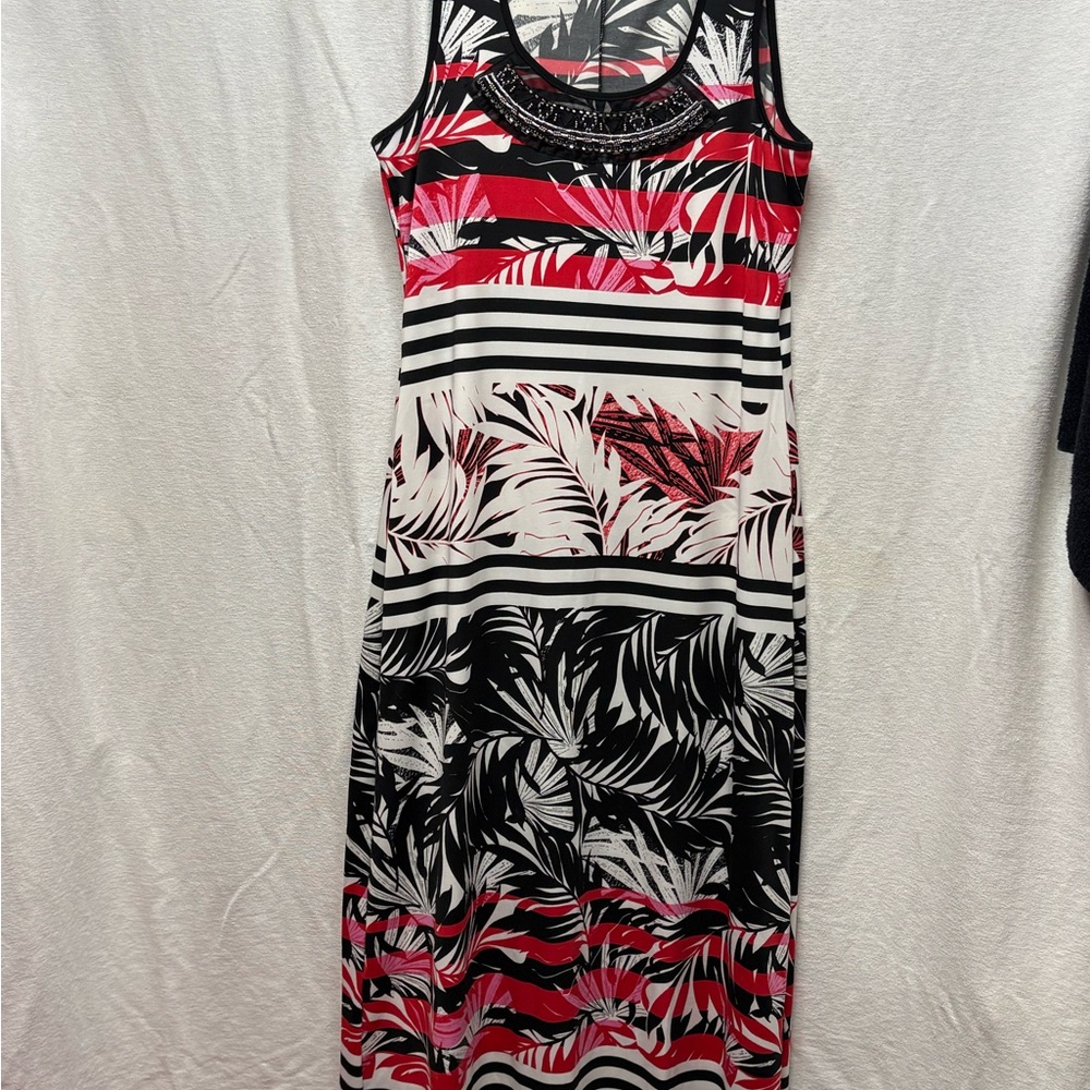 NY Collection Black and Red Patterned Maxi Dress - Picture 3 of 5